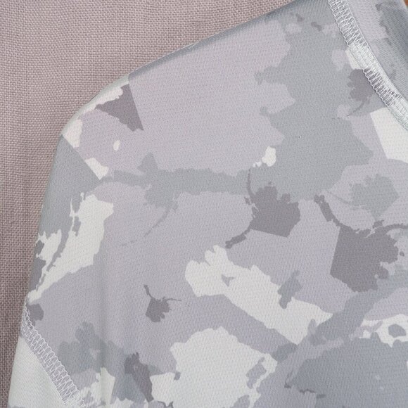 Alaskan Hardgear Fishing Men's M Camo Long Sleeve Lightweight Crewneck Shirt - Picture 4 of 10